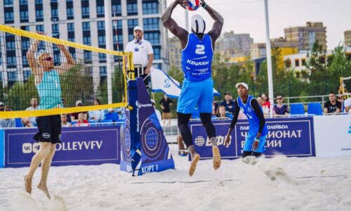 Диас (справа) и Алайо из Кубы в Казани / Фото - volley.ru