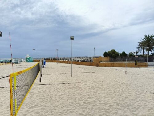 BEACH COURTS DXB