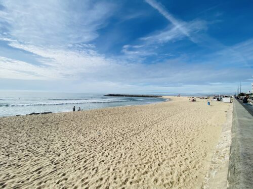 Praia da Baía (Прайя-да-Баия)